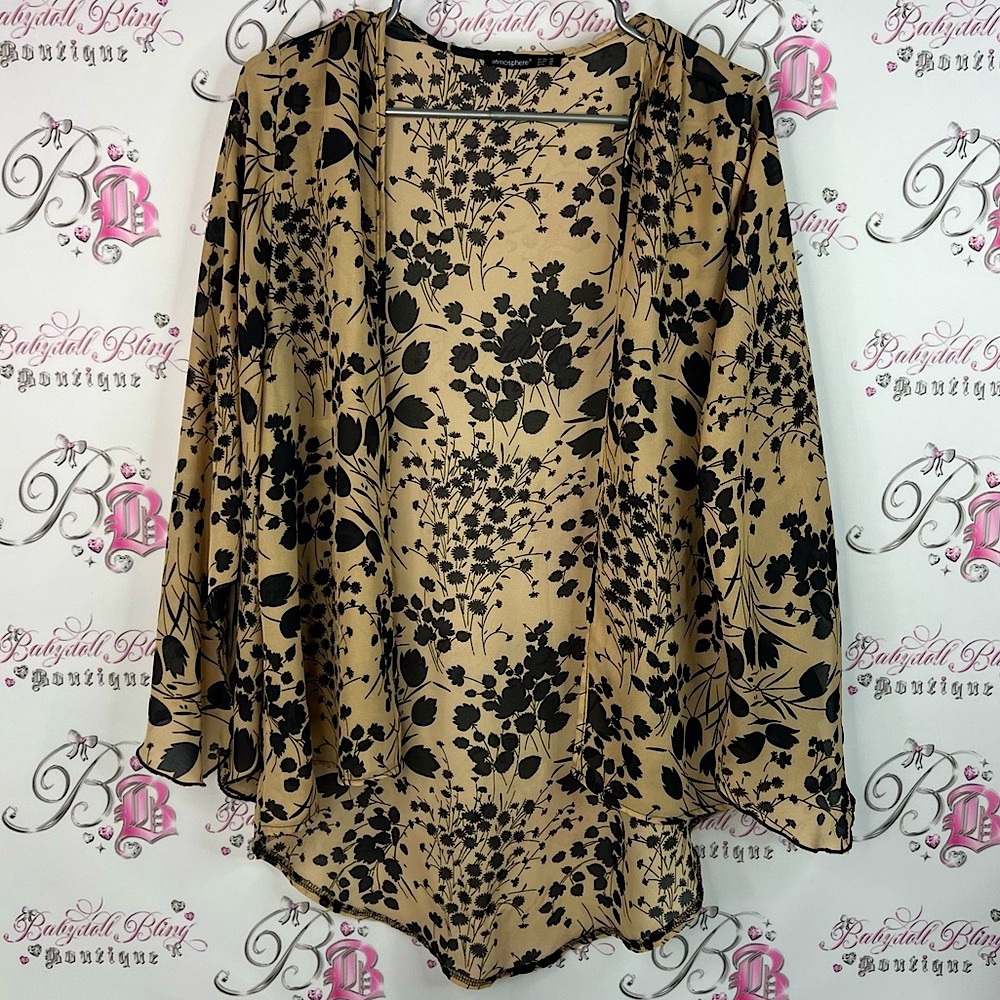 Atmosphere cardigan flowy lightweight kimono flowers Black and Tan Floral Top